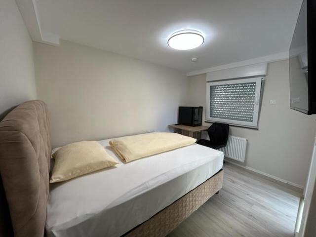 Rheinischer Hof Appartements Leverkusen Exteriör bild